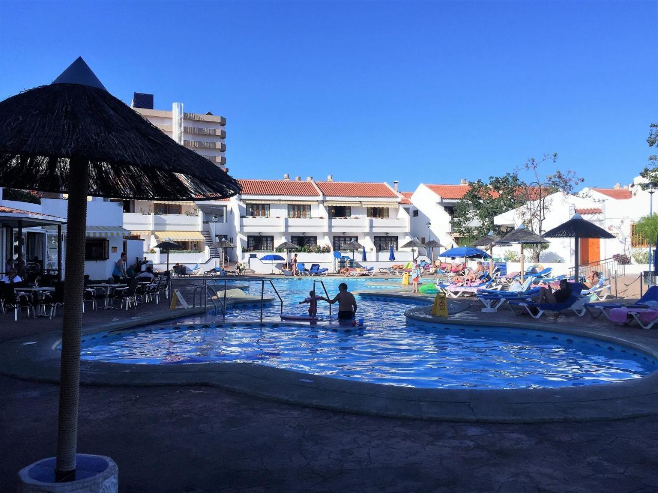 Apartment Garden City 6 1