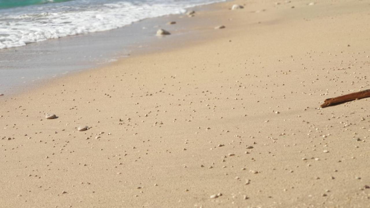 Luxury Seafront Apartment Banje 2