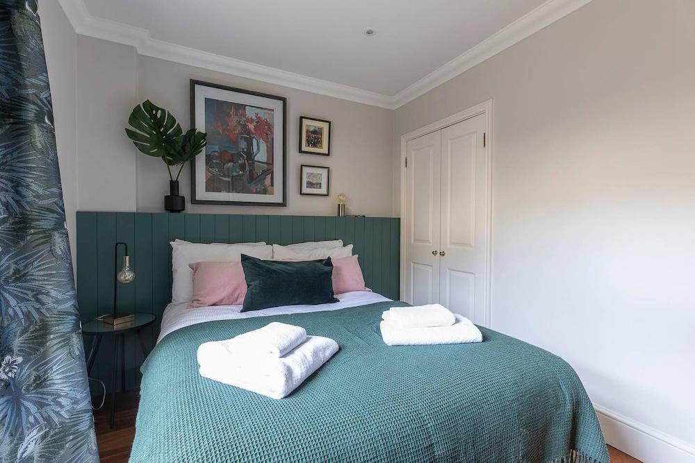 Joivy Beautiful 2 Bed Apt in Mayfair, Close To Tube 2