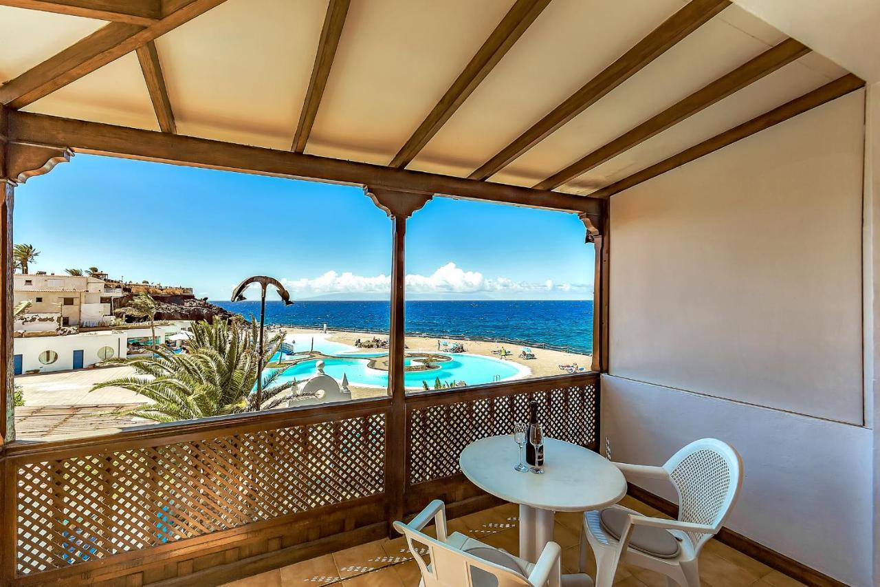 Spectacular Views First Line 2 Bedrooms Apartment 1