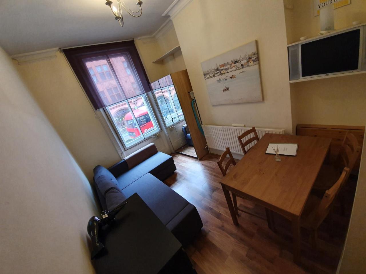 Lovely 3 Bedroom Apartment Zone 1 - City 3