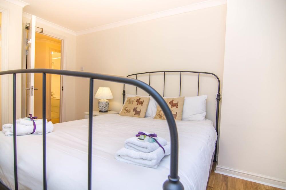 Apartment Wharf – Meridian Place 2