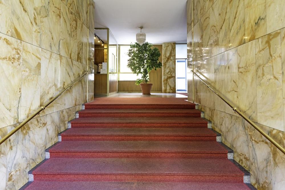 Navigli - Rentclass Adelia 1