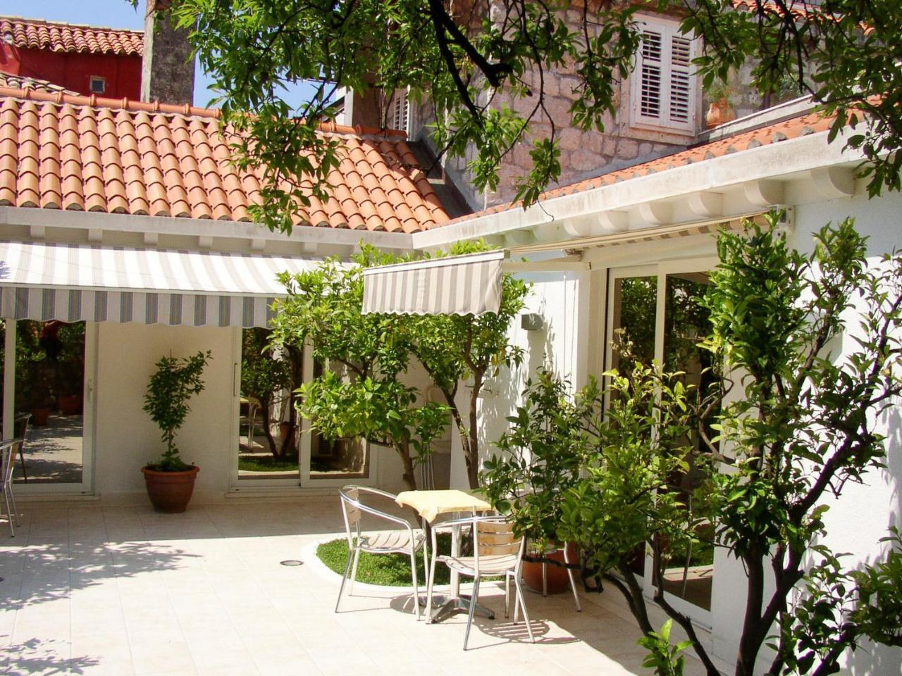 Apartments Benussi 1