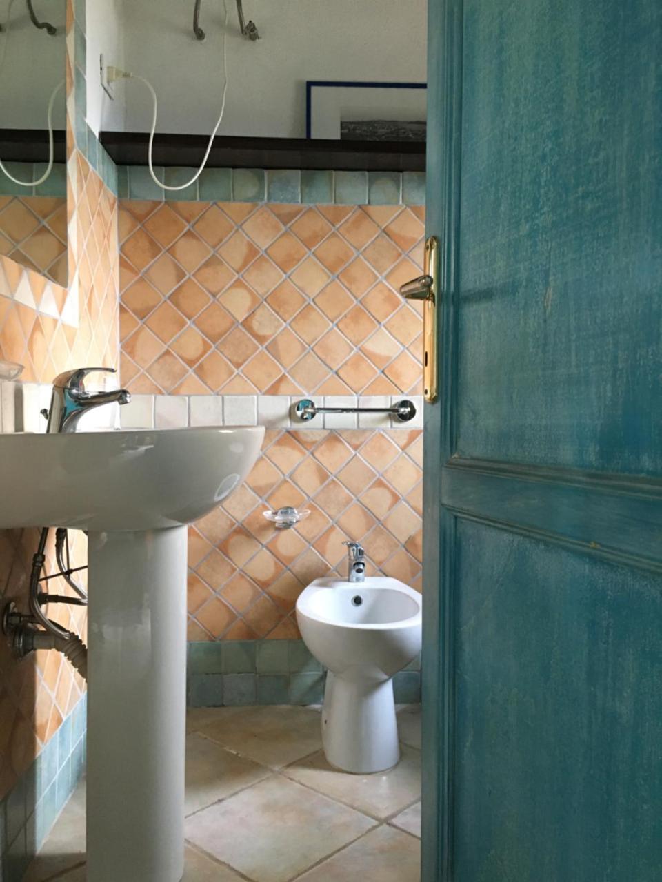 Cava Francese - la Maddalena - la Casa Dello Scalpellino 1