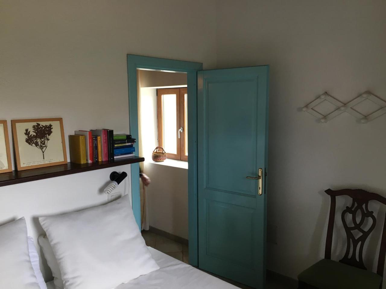 Cava Francese - la Maddalena - la Casa Dello Scalpellino 2