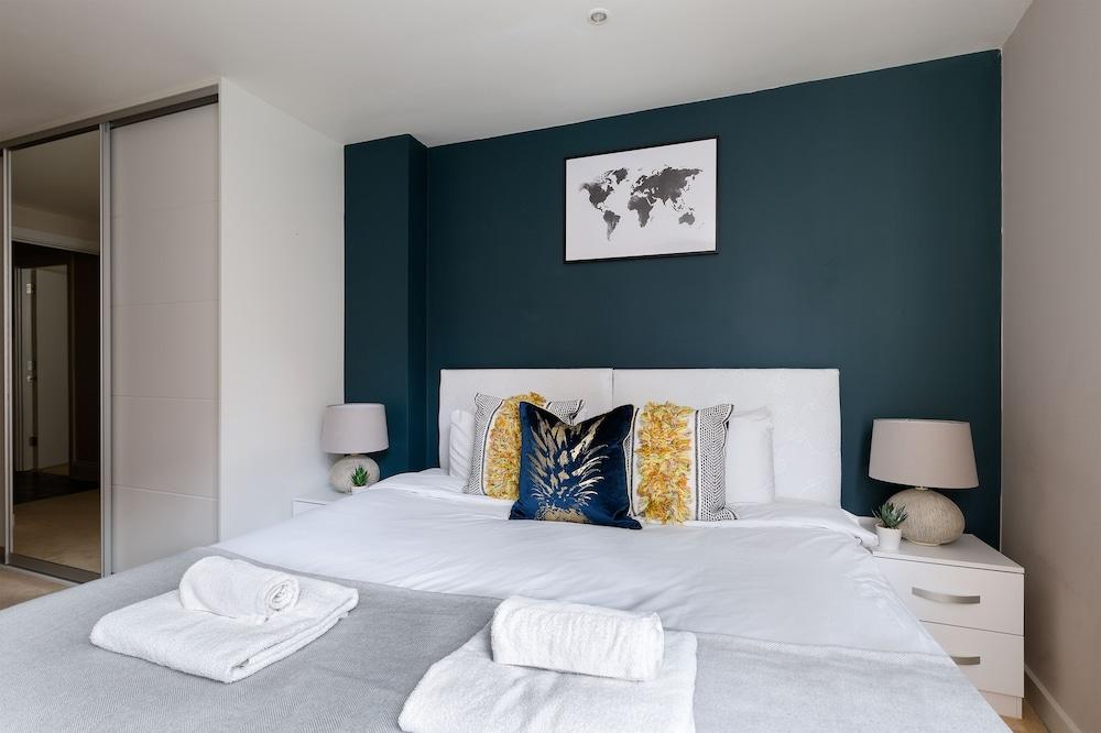 The Spitalfields Flats