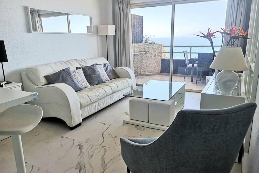 Cozy Apartment with Ocean Views 2