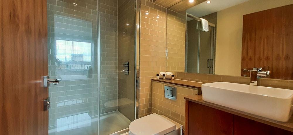 Mysquare Apartments Canary Wharf 1