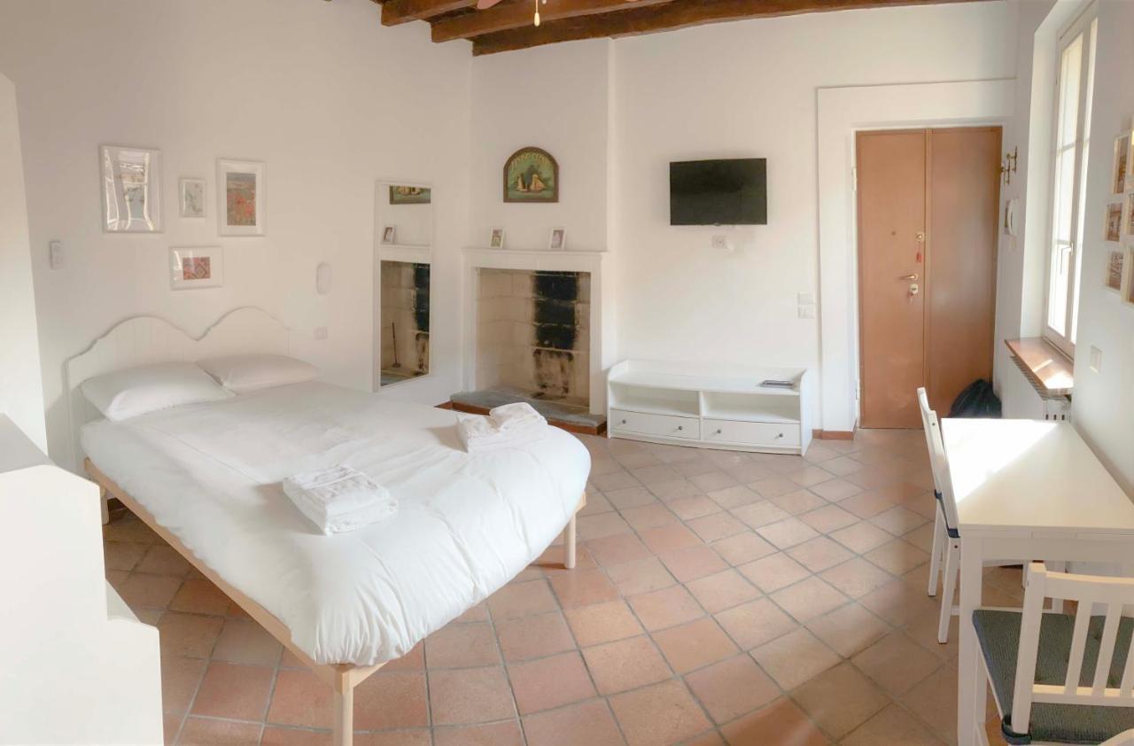 Bnbutler - Alzaia Naviglio Grande - Your Nest in the Most Romantic District in Milan 1