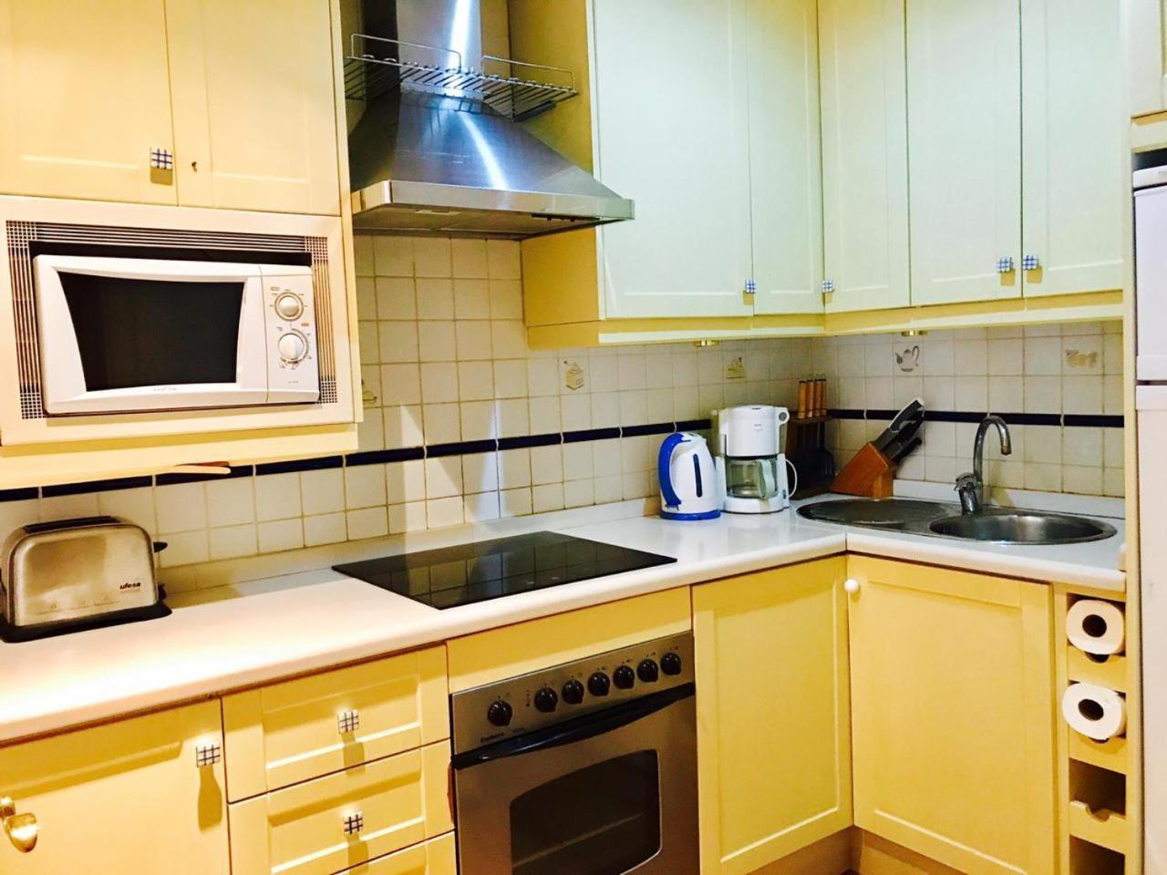 2 Bedroom Club la Mar Apartment 5 Min To the Beach 2