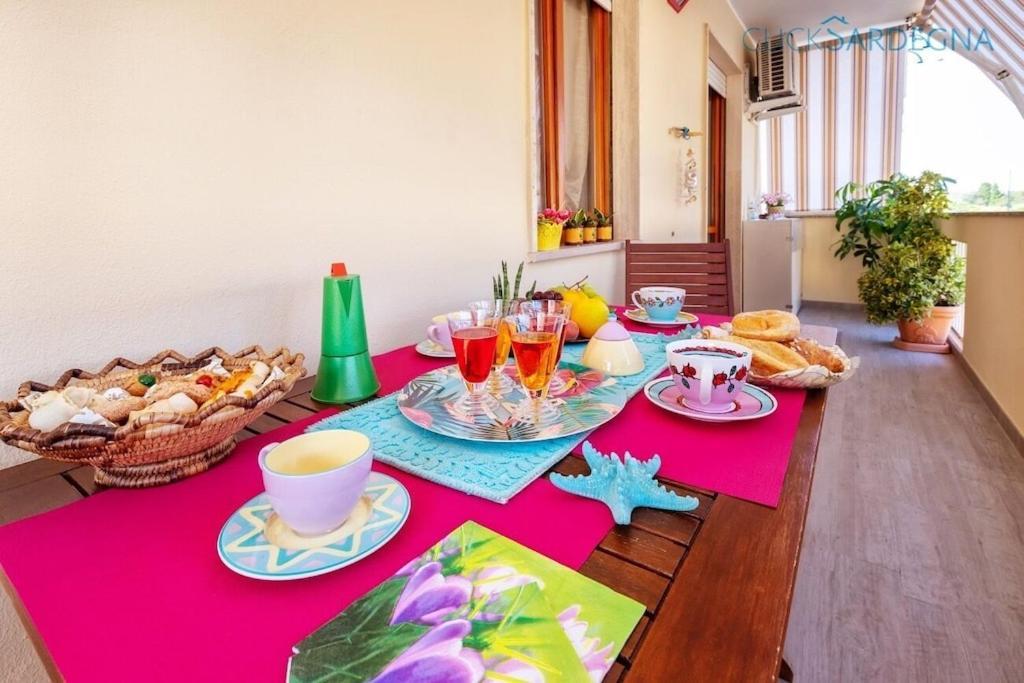 Lovely Apartment Next To the Beach with Air Conditioning And Wifi 2