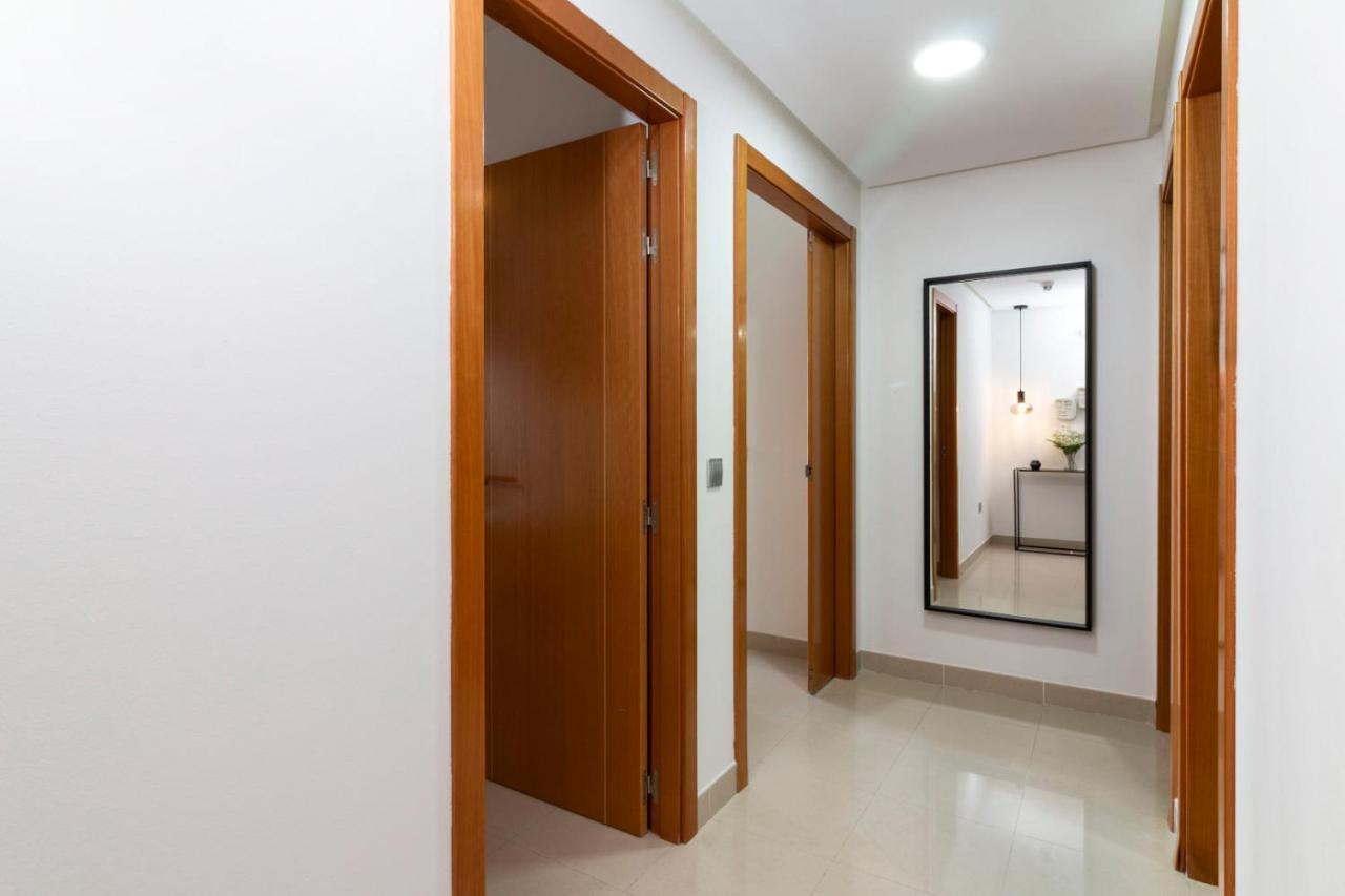 Homeforguest New Modern Penthouse Apartment with Panoramic Views of Santa Cruz