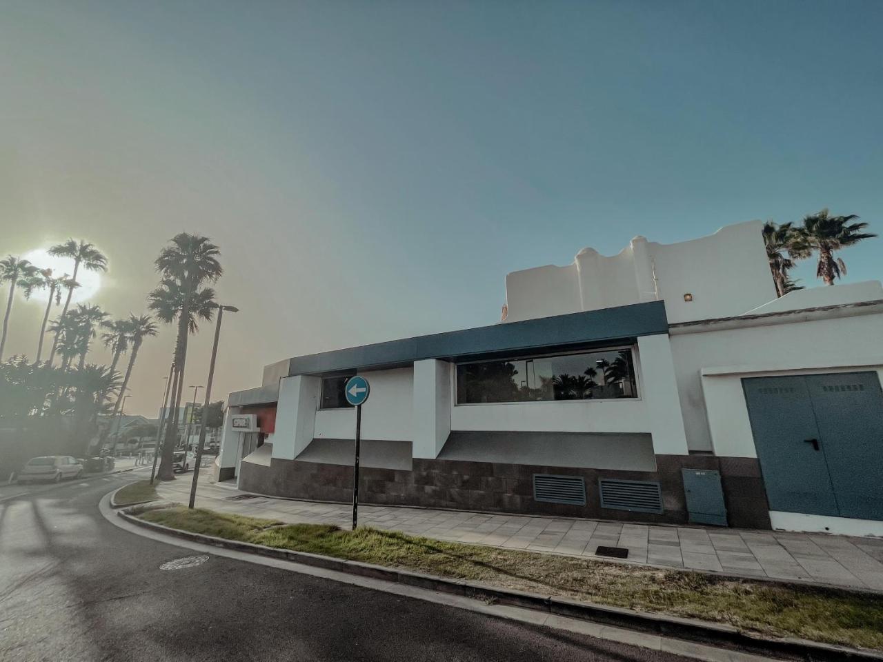 Ocean View Studio Victoria in Playa de las Americas 1