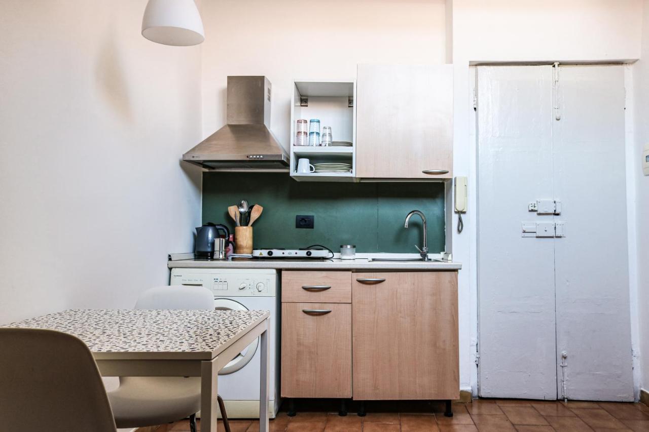 Live in Navigli - Ripa di Porta Ticinese 1