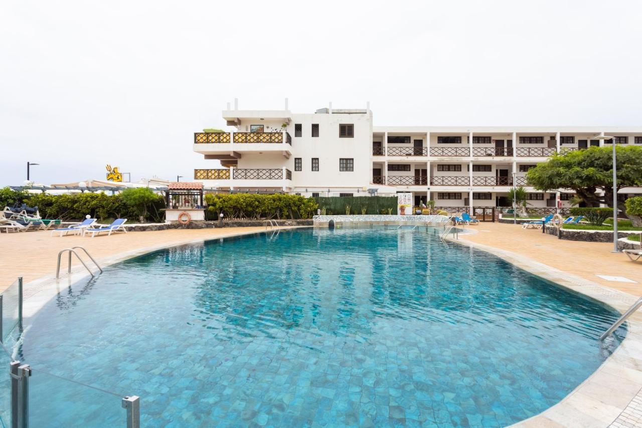 120 Playa de la Arena Holiday Home by Sunkeyrents