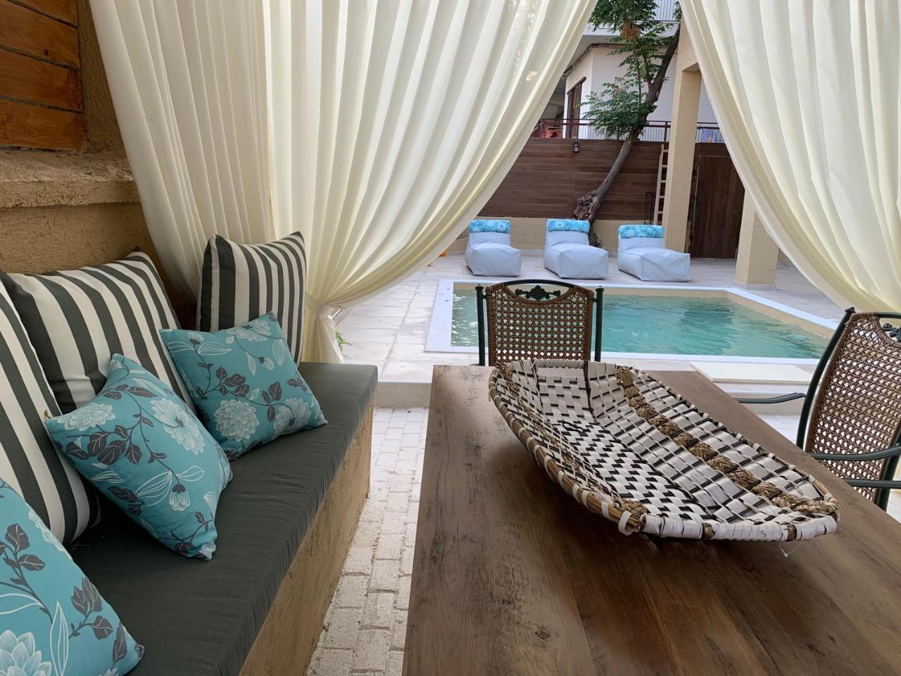 Sperveri Della Regina