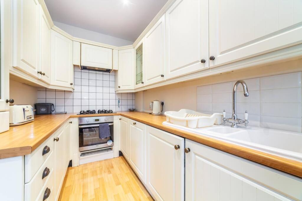 Amazing 1bd in Victorian House - Lewisham Park 1