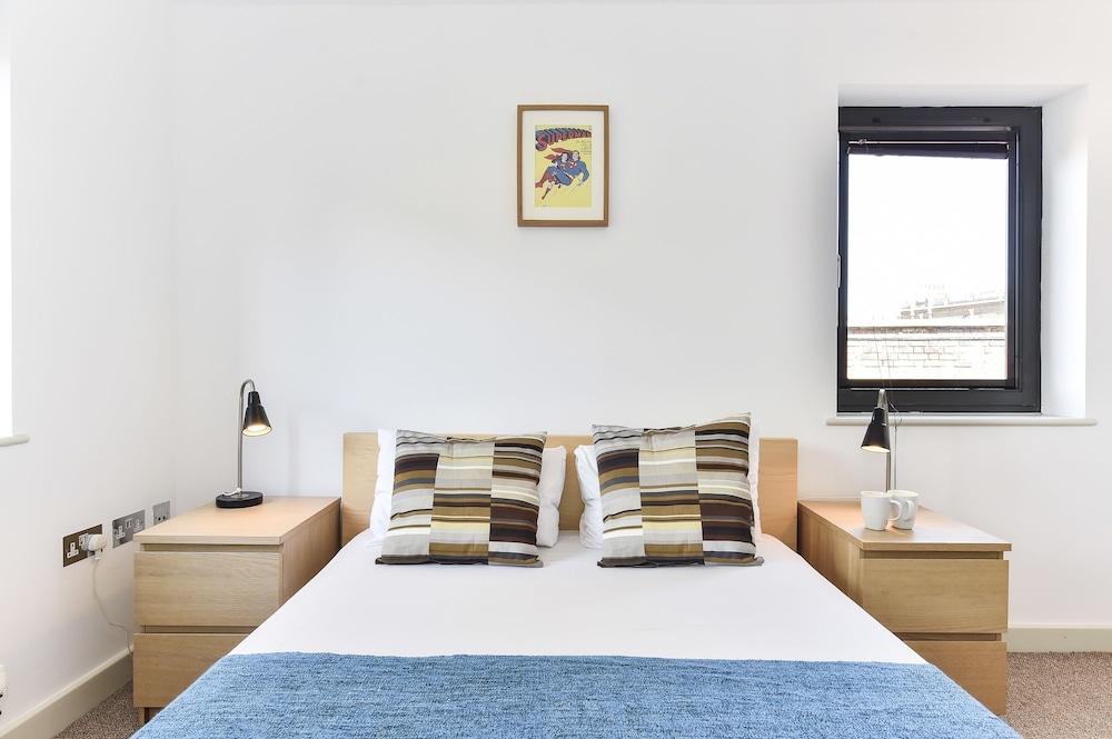 Liverpool Street City Apartments 2