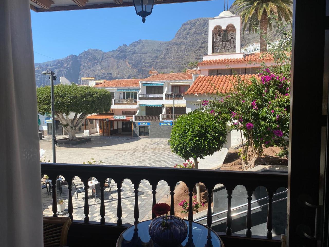 Cozy Two Bedrooms Apartament in the Heart of Los Gigantes