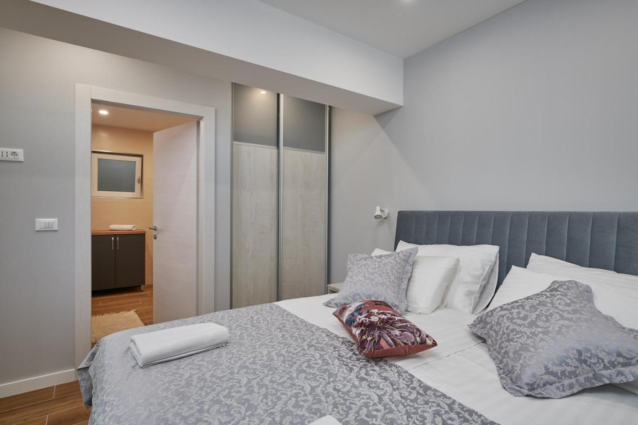 Newly Renovated Apt. Near To Entrance To Old Town 2