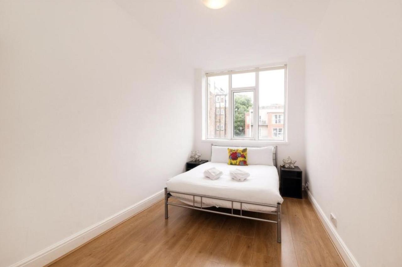 Clerkenwell Apartments by Dc London Rooms 2