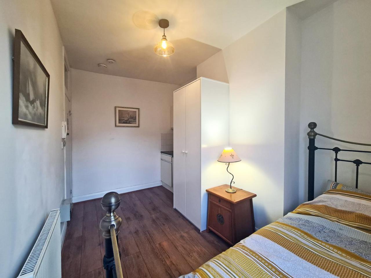 The Greenwich Pensioner 1