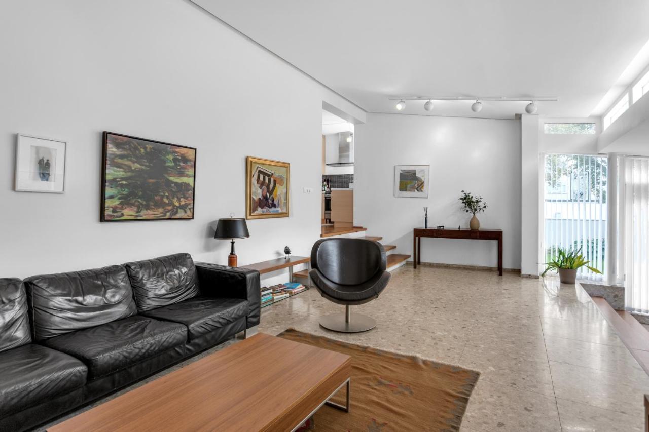 Luxurious Private Villa 2