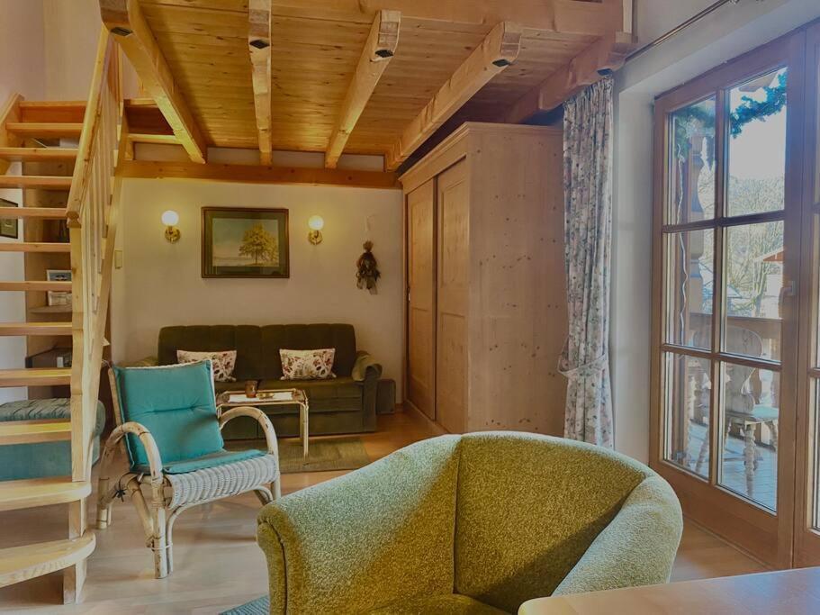 Adrian Stoop Seeblick Dachstudio 1