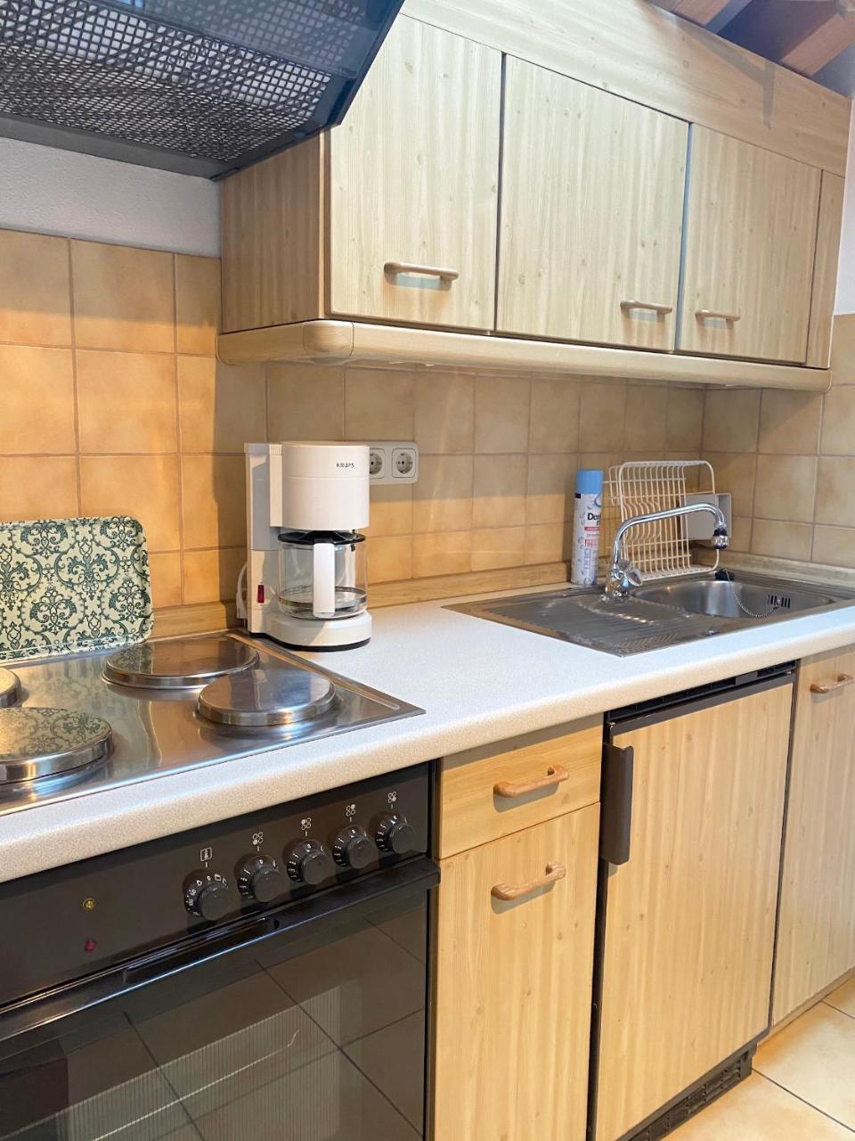 Adrian Stoop Seeblick Dachstudio 2