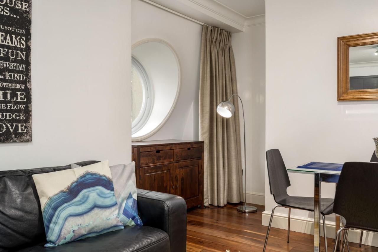 Apartment 5, 48 Bishopsgate by City Living London (Adults Only) 1