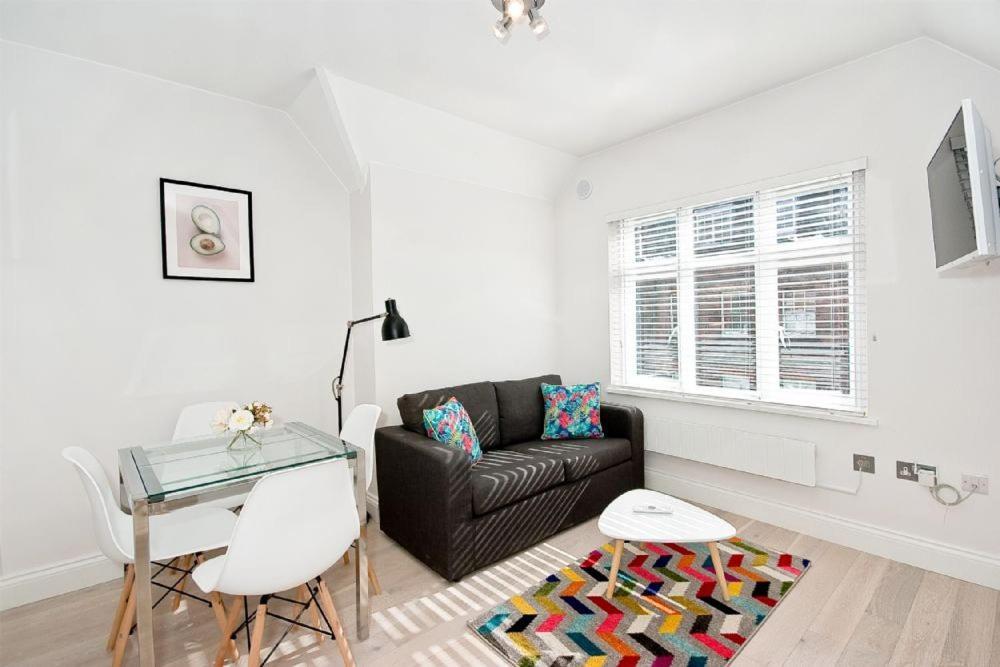 F5 Greek Street by City Living London 1