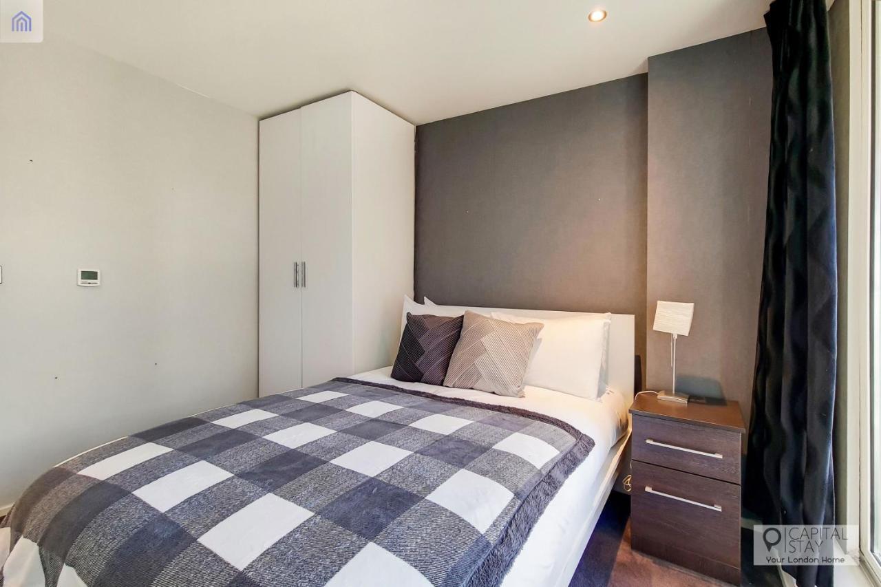 Two Bed Serviced Apartment by London Docklands 2