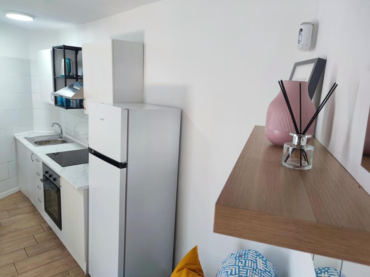 Las Tortugas 350mt From the Beach Wi-Fi Free 2