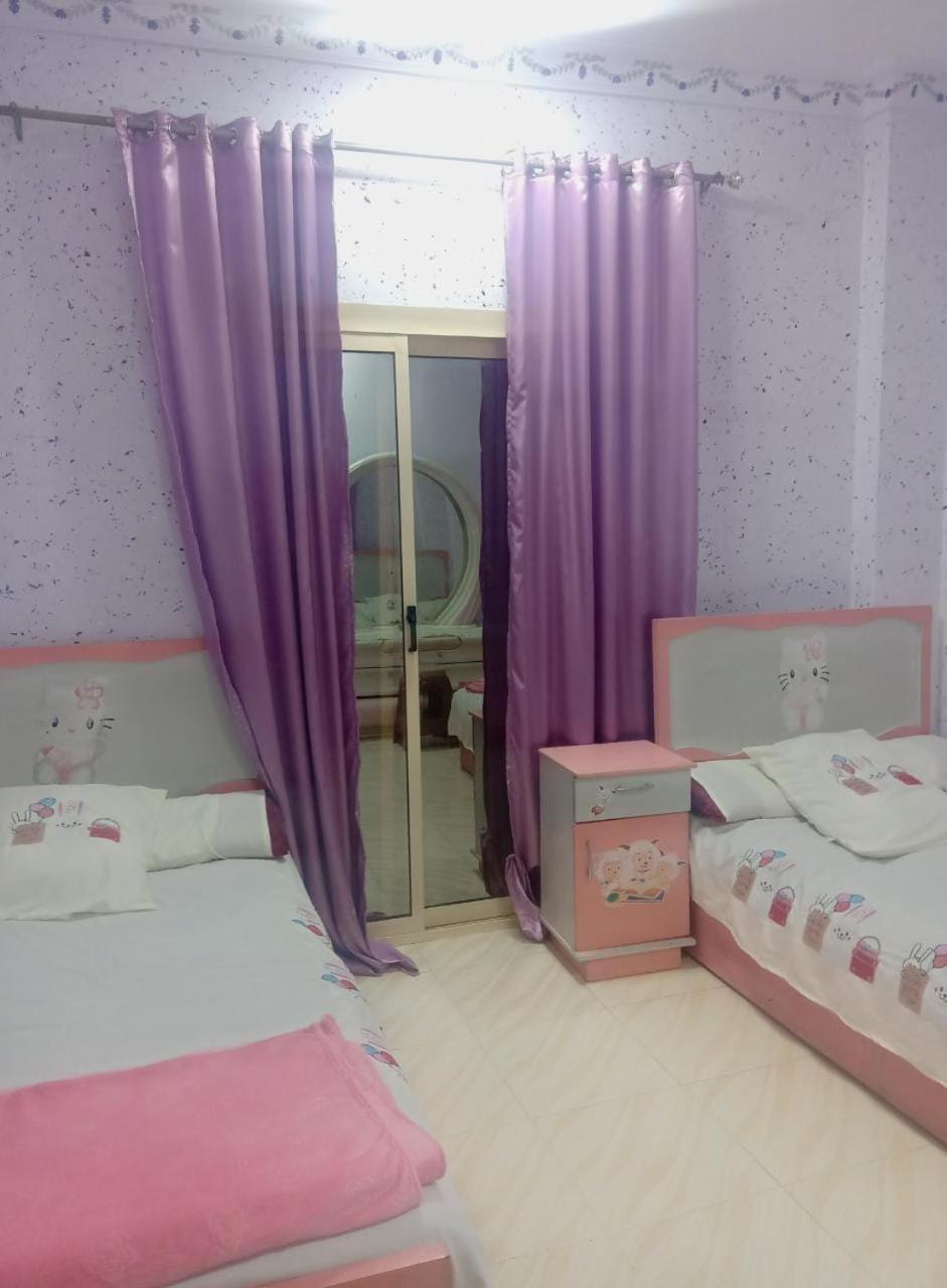 Yasin - Enjoy the Privacy of Staying in a Quiet Apartment with Free Wi-Fi As Your Complete Second Home in the Heart of Hurghada 1