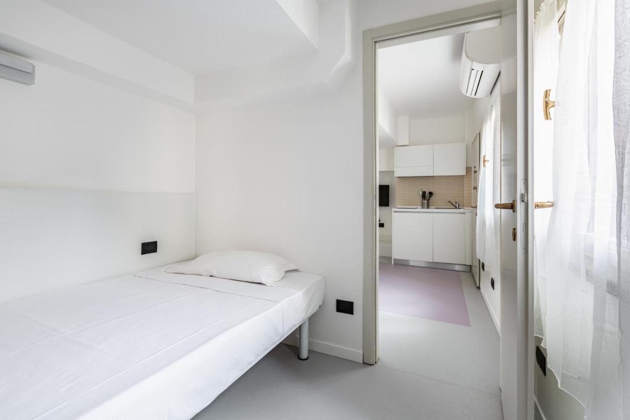 Central Studio Apts Milano-Corso Magenta 2