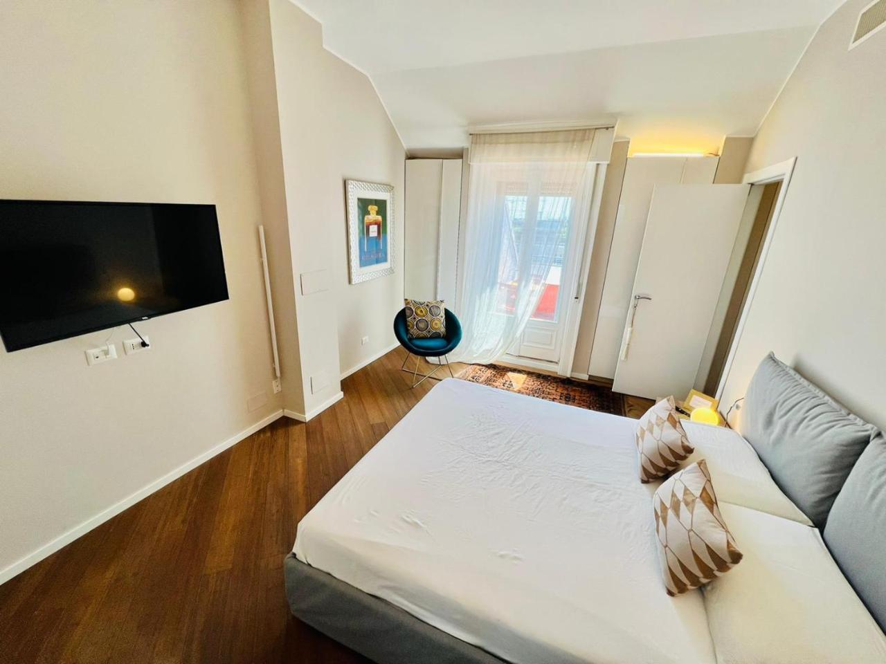 Comecasa Prestigioso Attico in Duomo - San Babila 2