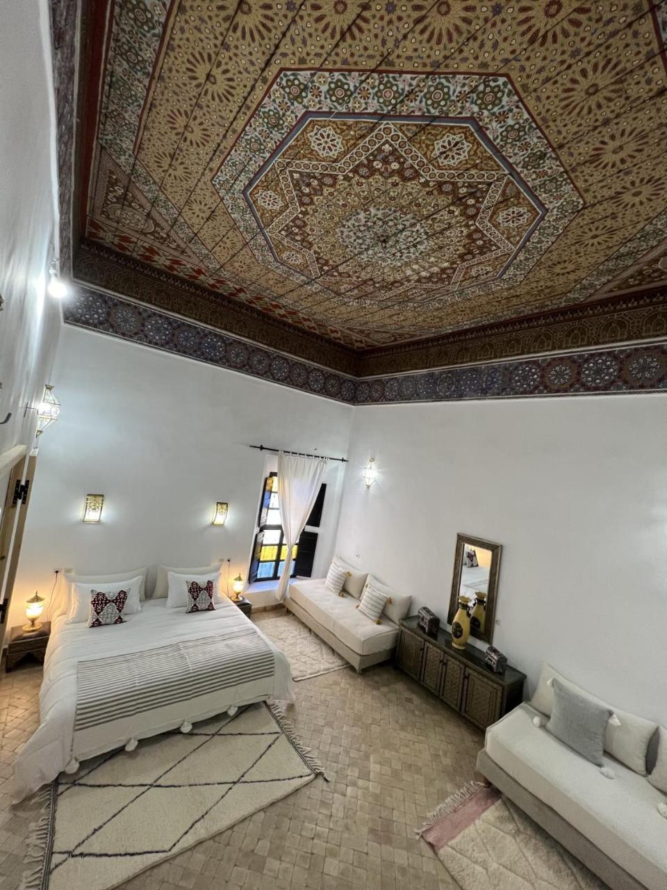 Riad 5 Generations 2