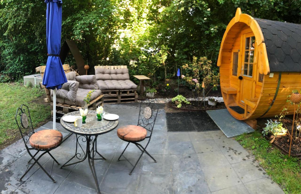 Holz-Wohnfass in Munchen-Nymphenburg 1