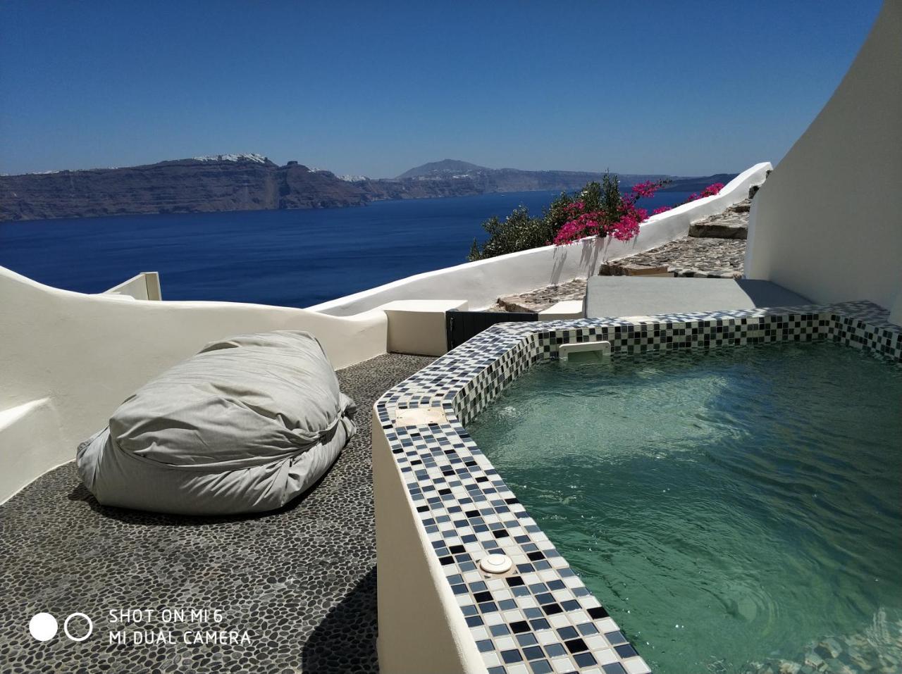 Blue Canaves Boutique Villa 1