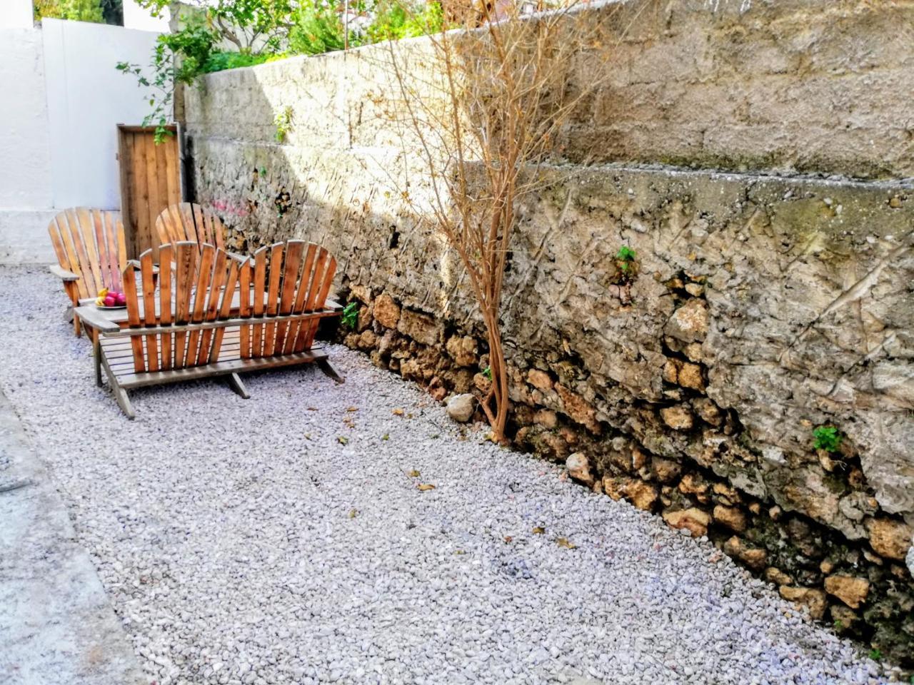 Amazing Apartment Near the New Marina And Old Town 2