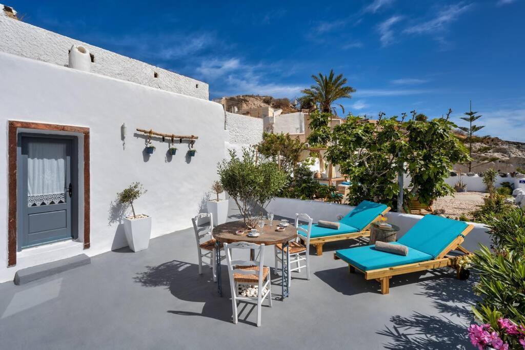 Mystagoge Retreat with Subterranean Pool/Jacuzzi 1