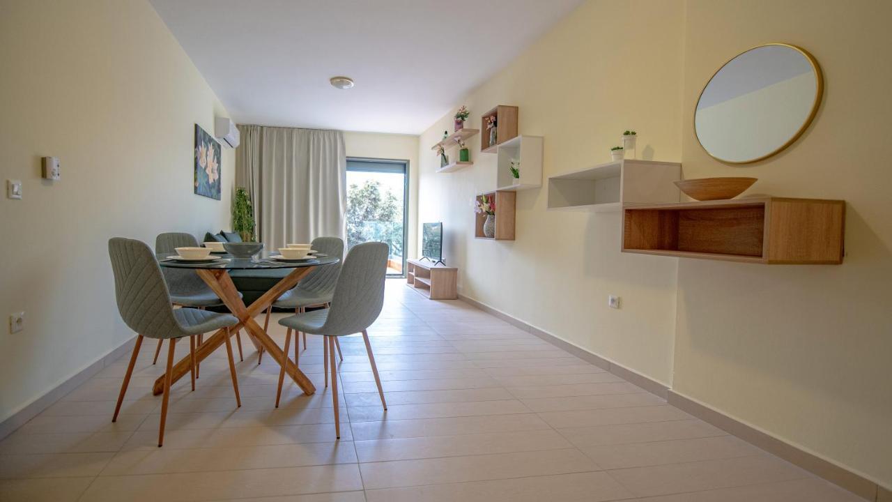 Eden Lily- Luxurious Apartment with Sea View 2