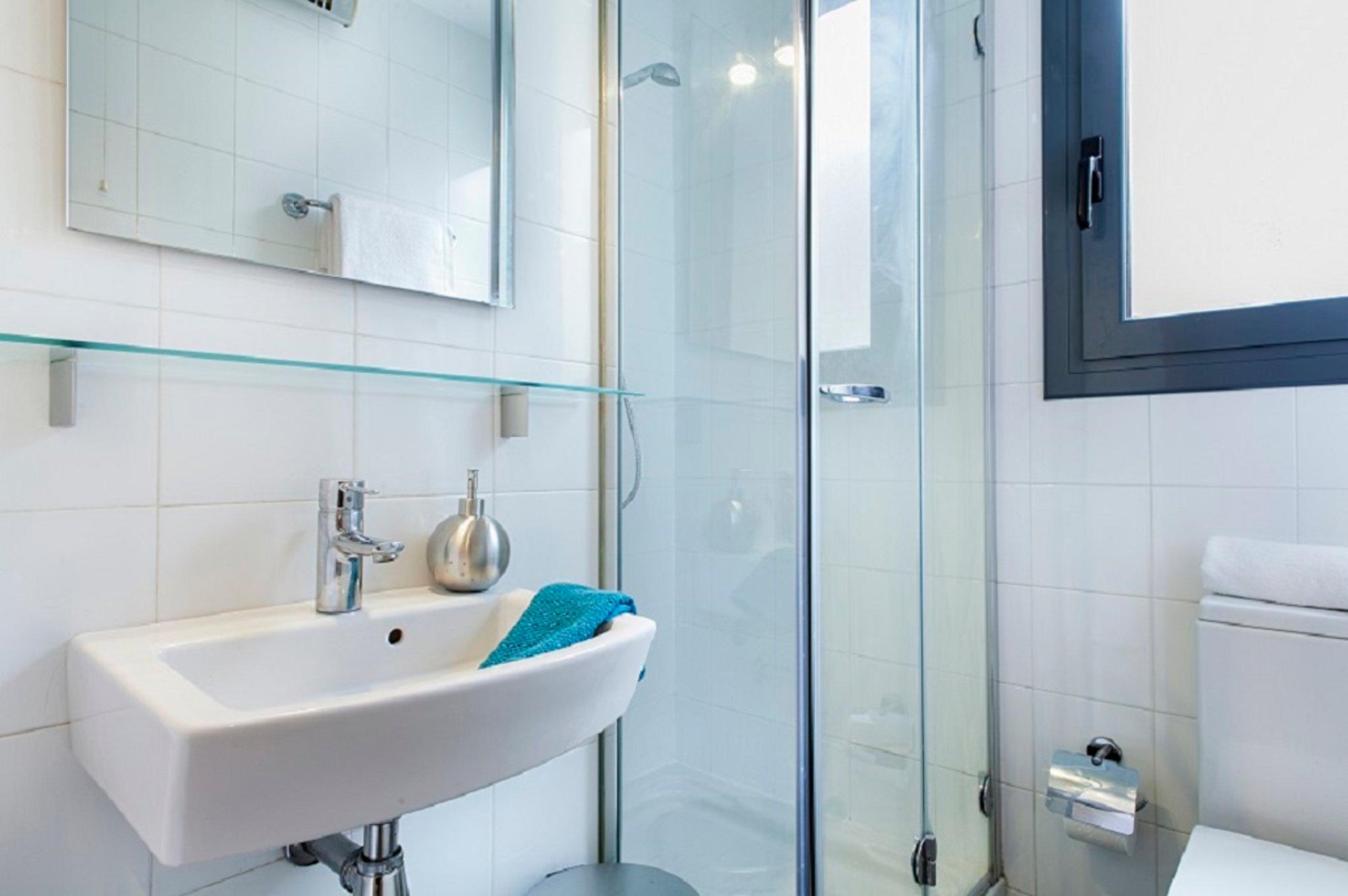 Rambla Paris Attic Apartment 2