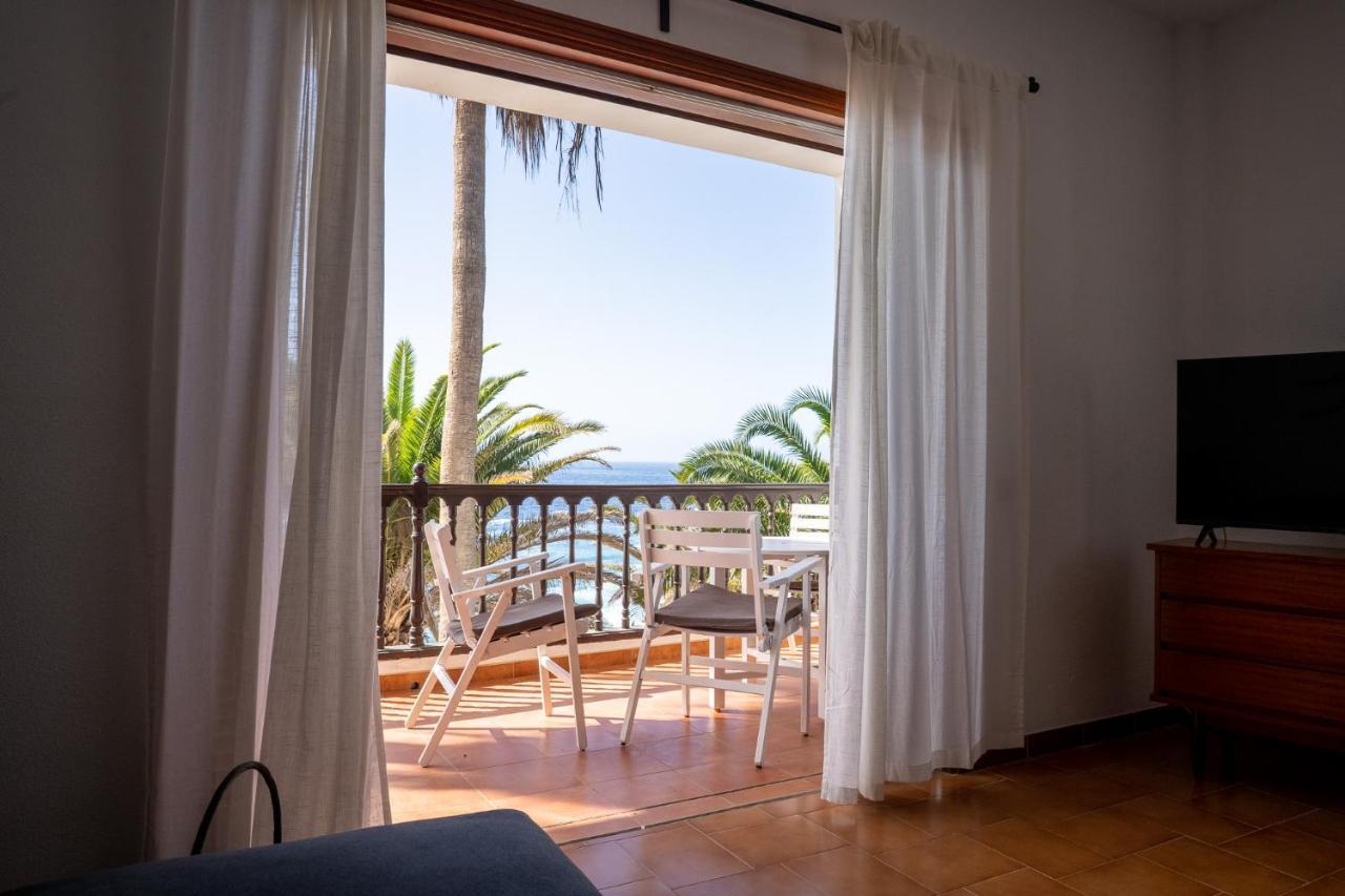 Ocean Front 3 Bedroom Apartment 1