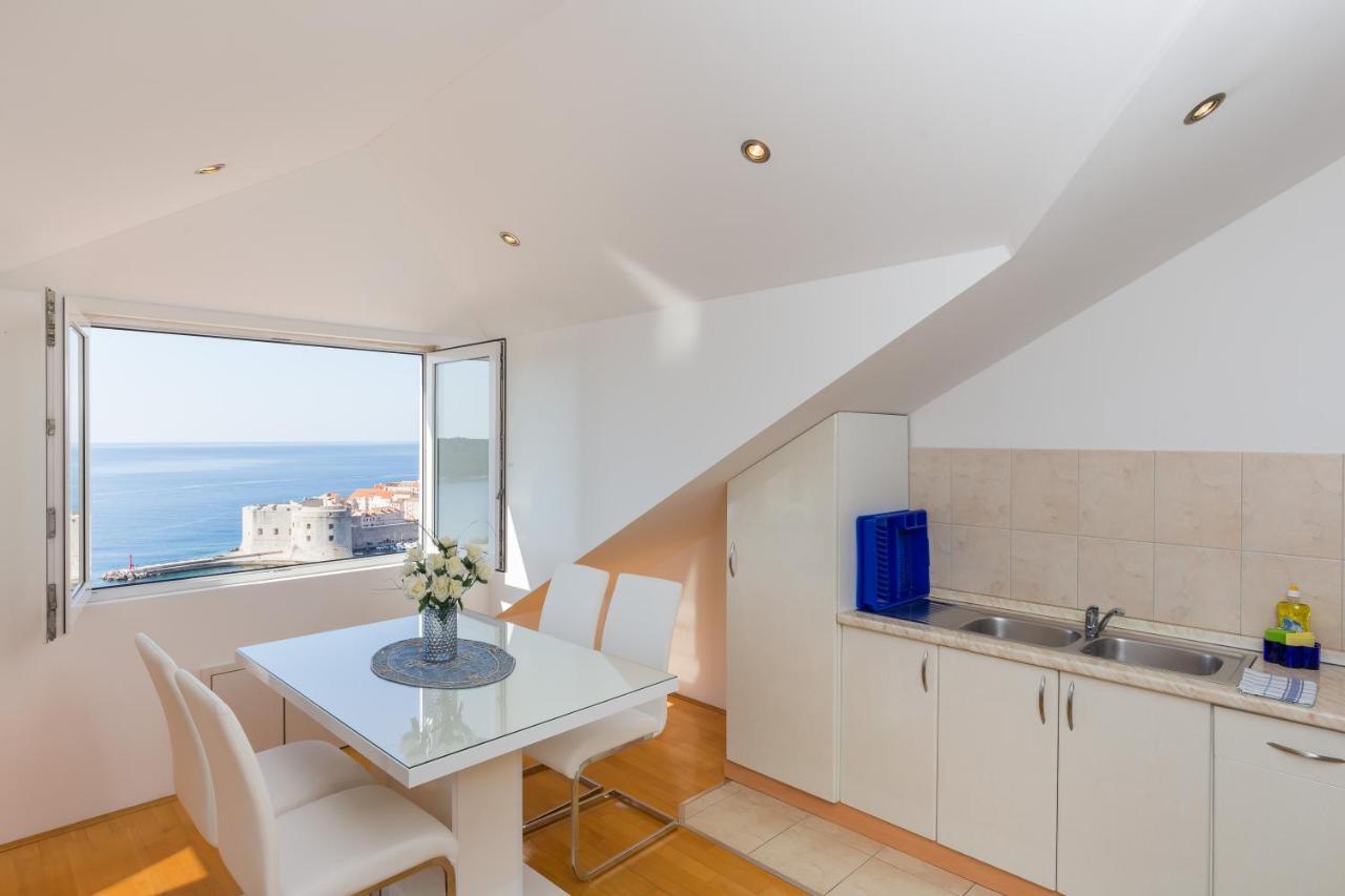 Bellissima Vista (Adults Only) 2