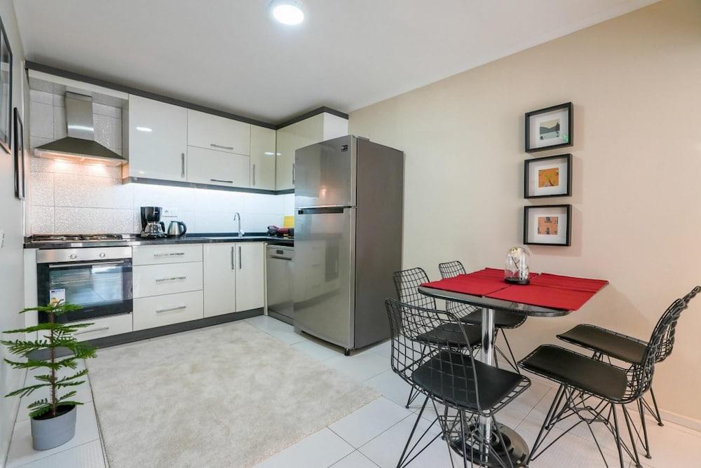 Missafir Modern Flat Near Hadrian S Gate 1