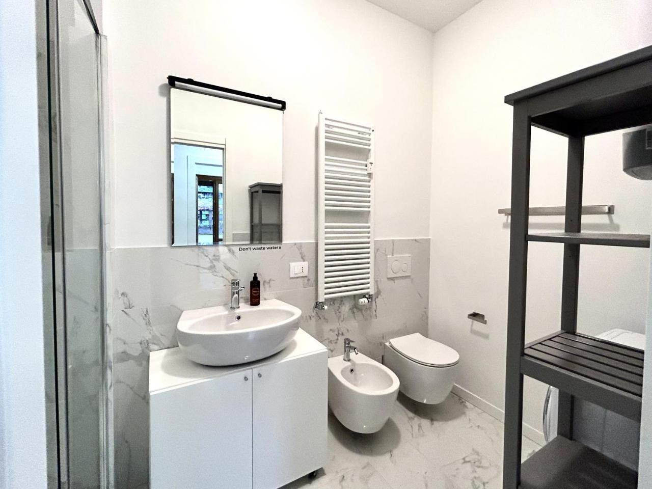 Relstay - Citylife - 2br (Adults Only) 2