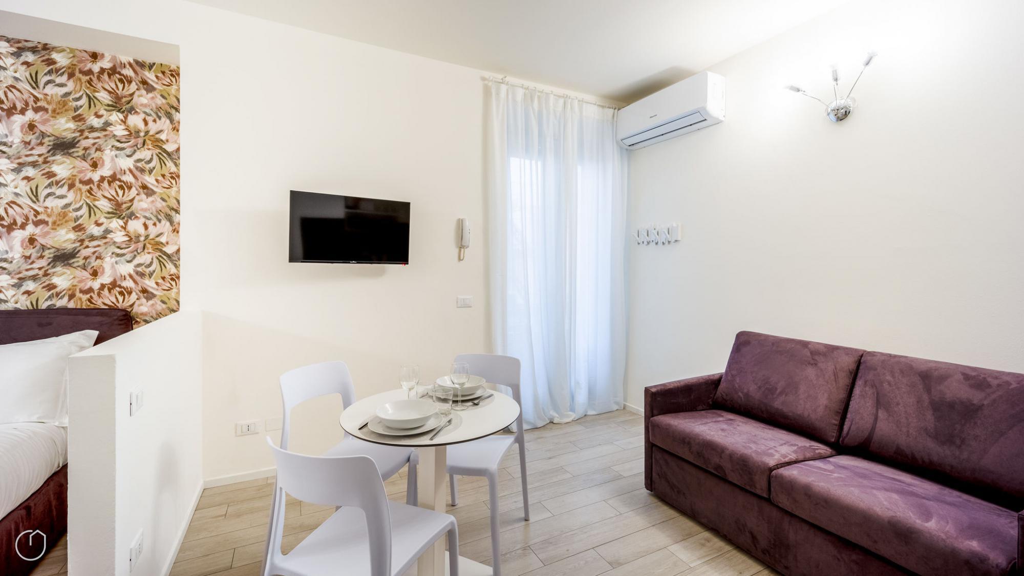 Italianway - the B Village Business - 10