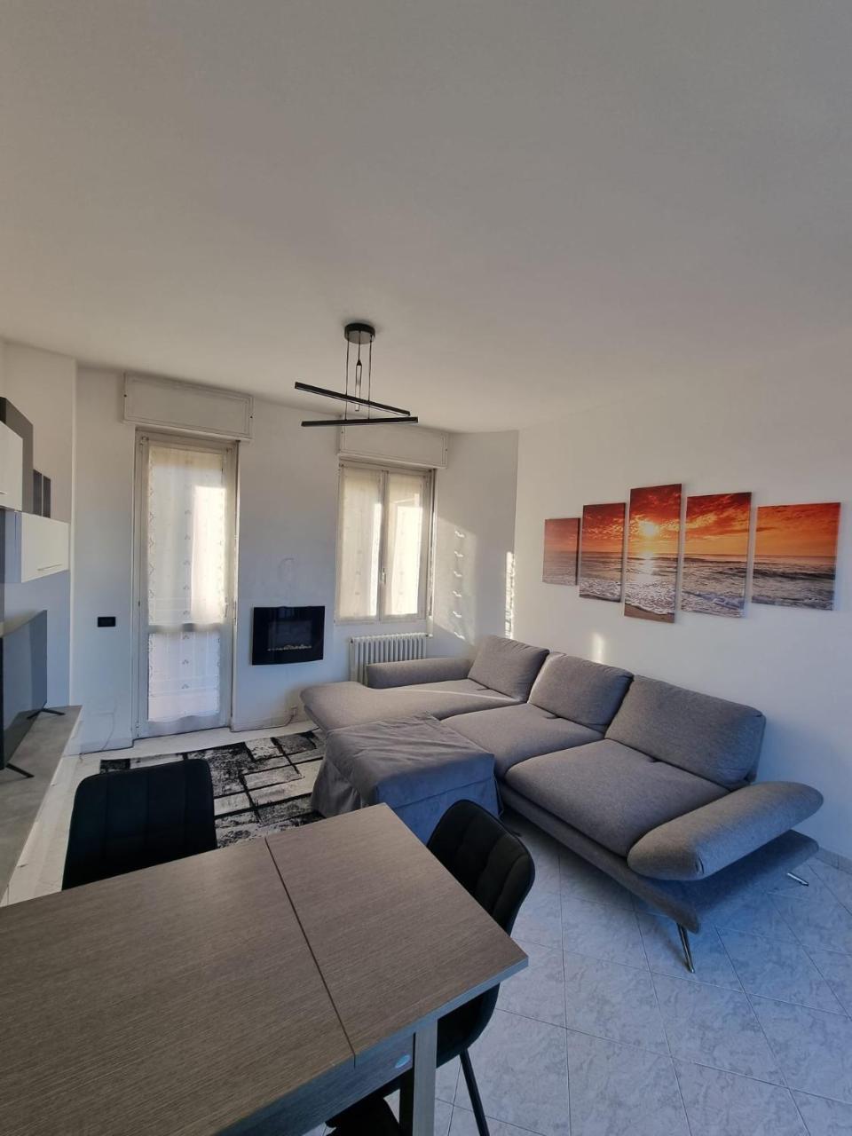 Spazioso Appartamento Con Terrazzo Navigli , Bocconi 2